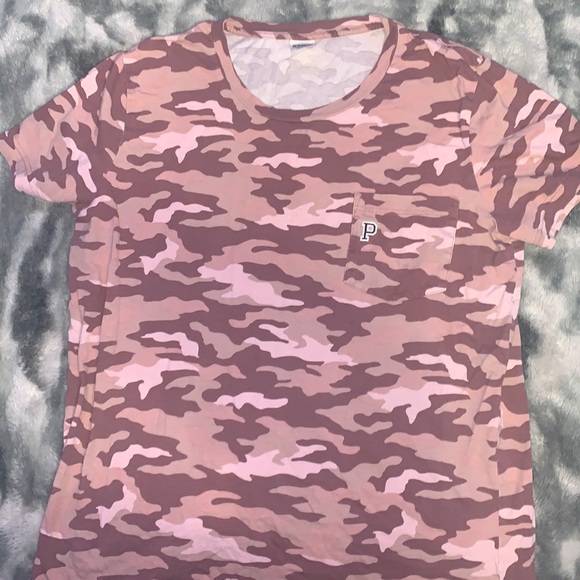 Camo T-Shirt - Picture 1 of 2